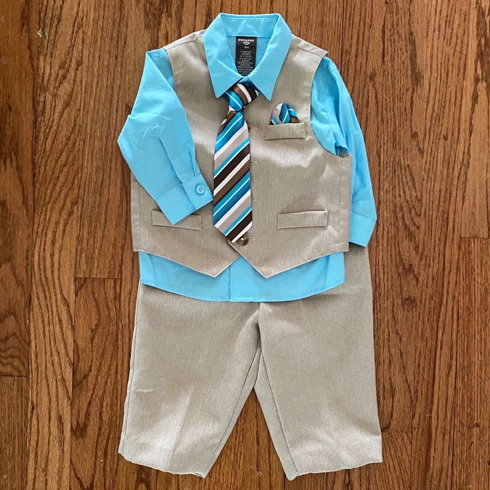 Docker’s toddler 4-piece suit